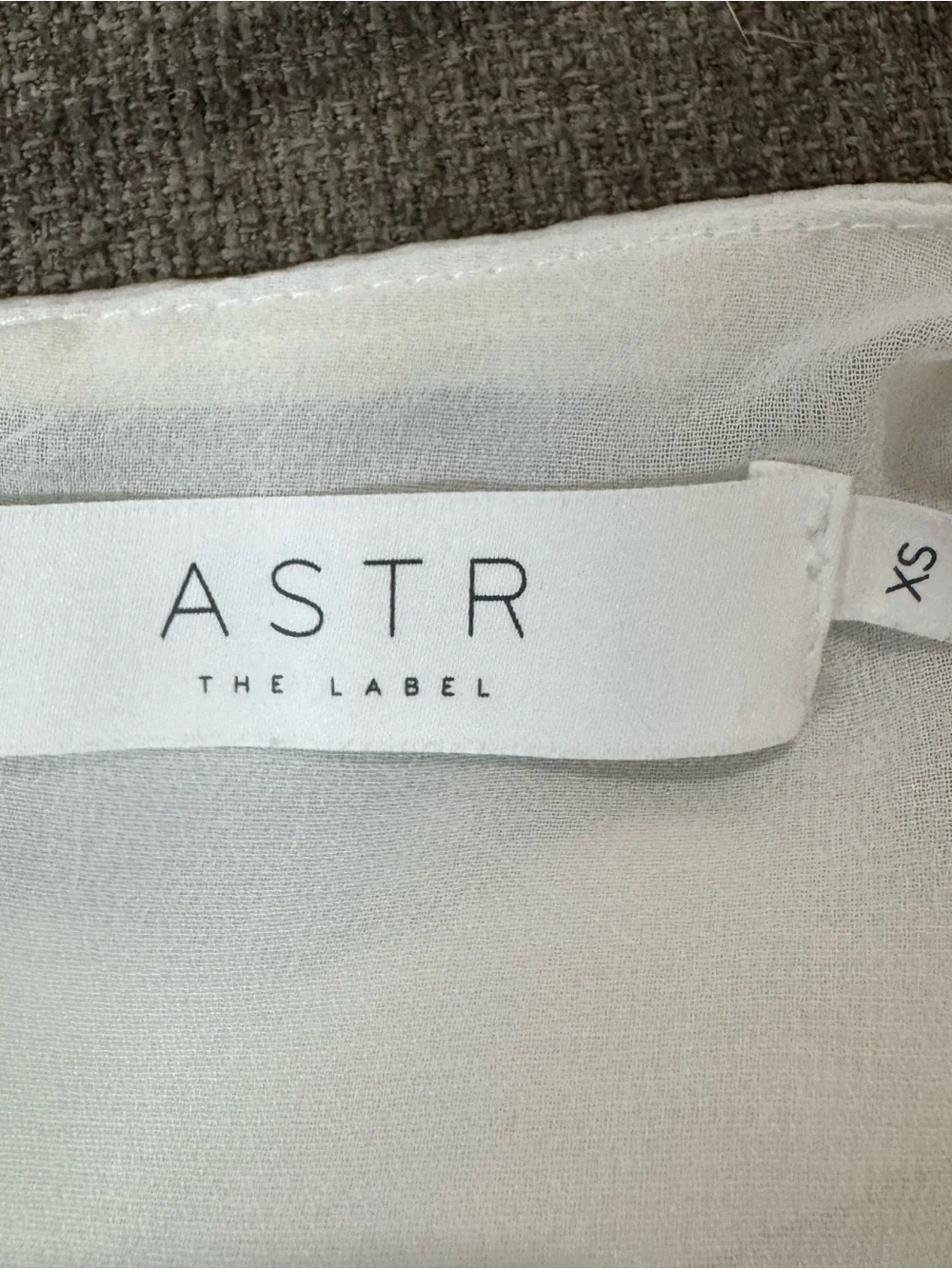 ASTR The Label Ivory Puff Sleeve Cropped Blouse XS - Picture 3 of 5